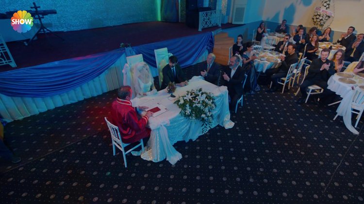 "Hoş geldiniz düğünümüze!"