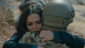 Yiğit, Zeynep’i kurtarıyor!