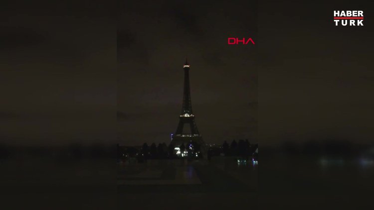 Eyfel Kulesi Yeni Zelanda'daki katliam için karartıldı - Video