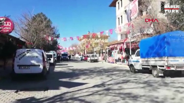 Malatya'da deprem anı kamerada!