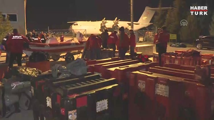 Tropikal felakette ölü sayısı 417 oldu! Türkiye yardıma koştu!