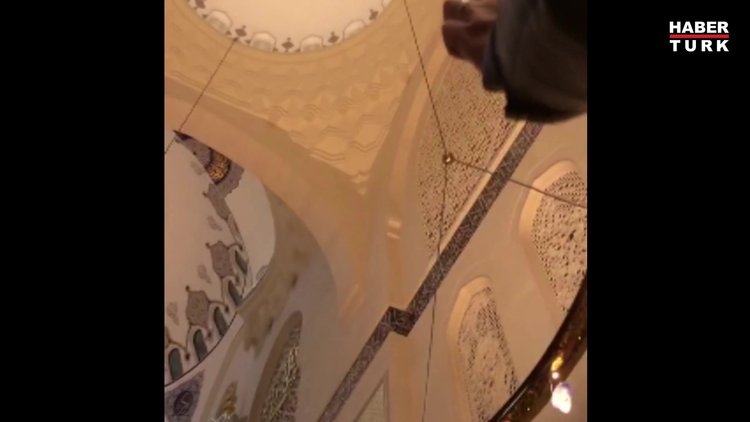 Cumhurbaşkanı Erdoğan Çamlıca'da Kuran okudu