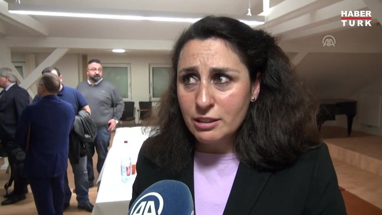 Türk avukata ırkçı tehditle ilgili Almanya'da 38 polis açığa alındı