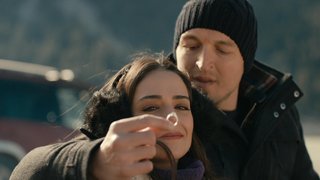 Yiğit, 7 yıl öncesine gidiyor. 