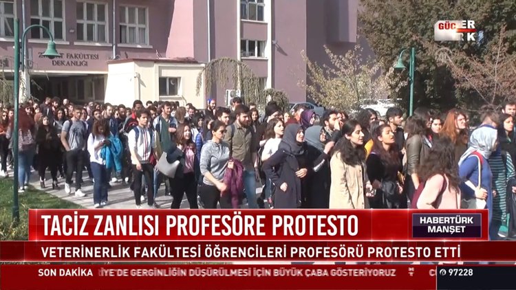 Taciz zanlısı profesöre protesto: Veterinerlik fakültesi öğrencileri profesörü protesto etti