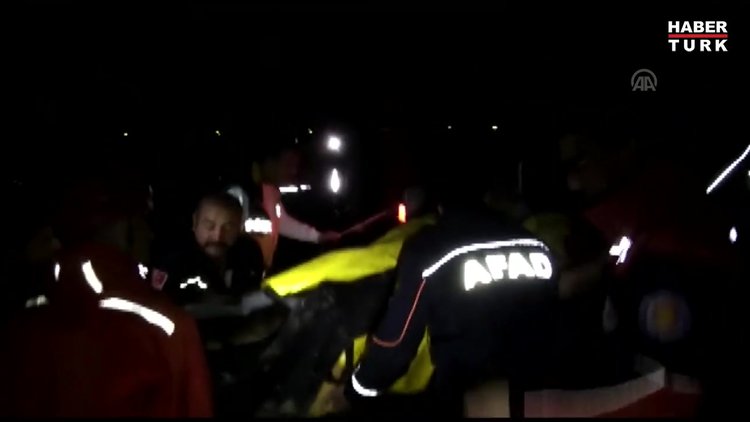 Bursa'da otomobil gölete devrildi: 1 ölü