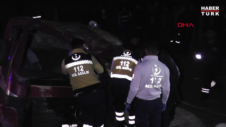 Konya'da kamyon ile TIR çarpıştı! 2 yaralı