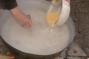 Kocaeli yöresinden düğün çorbası