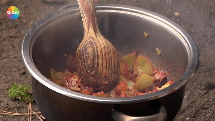 Etli Göğ Domatesi Tarifi (Amasya)