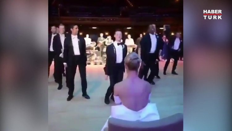 Damat ve arkadaşlarından müthiş şov