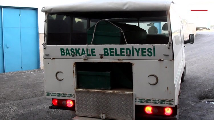 İran sınırında 6 erkek cesedi bulundu