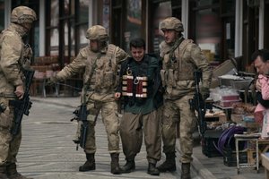Elmalı halkı büyük felaketten kurtuluyor!