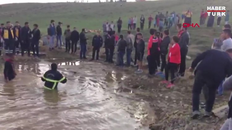 İki kuzen gölette boğuldu