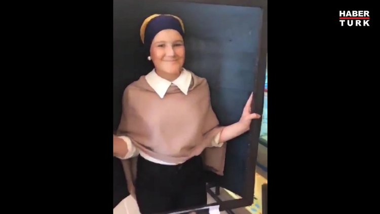 Bitlis'te görev yapan Sevda öğretmen meşhur tabloları öğrencileriyle canlandırdı!