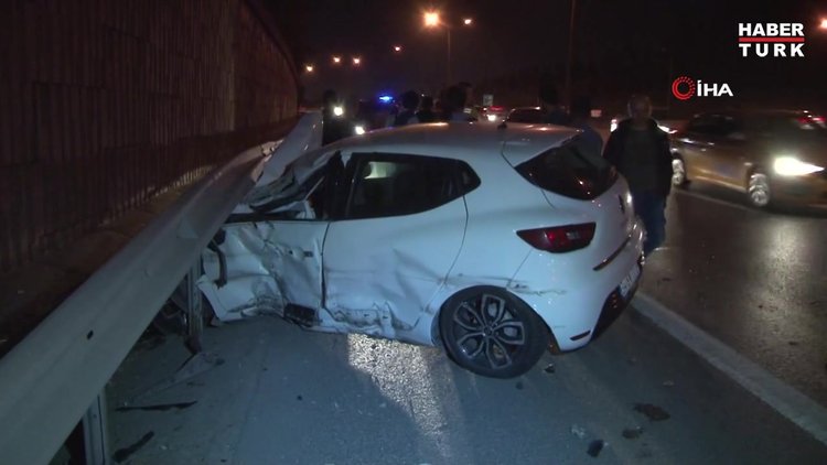 TEM'de makas atan otomobile bariyerler ok gibi saplandı