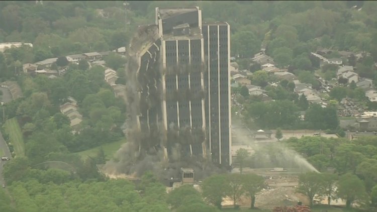 ABD çelik endüstrisinin gücünün simgesel binası yıkıldı
