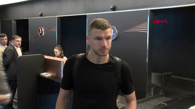 Edin DzekoTatil için buradayım...