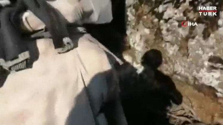 Komando birlikleri bölgeyi temizliyor