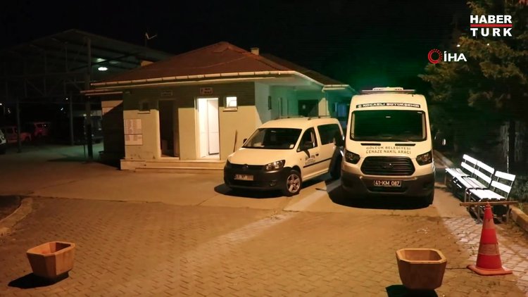 Korkunç! Çocuklar mezarlıkta kavanoz içinde buldu!