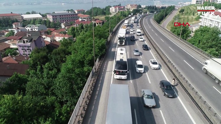 Derince ve İzmit'te bayram tatili yoğunluğu