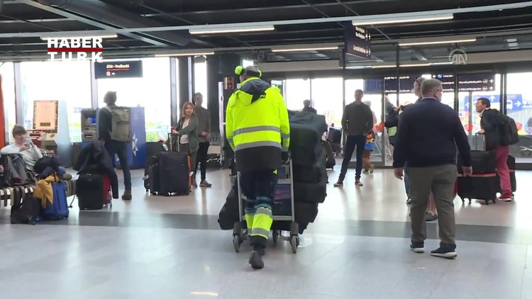 Milli Takım, İzlanda'da uzun süre bekletildi!