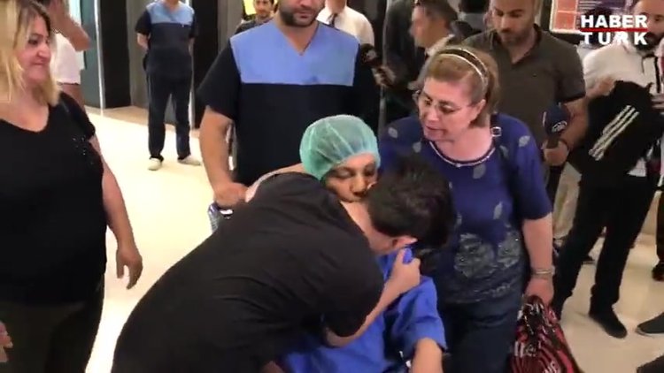 TÖTM'de aynı anda beş karaciğer nakli gerçekleştiriliyor