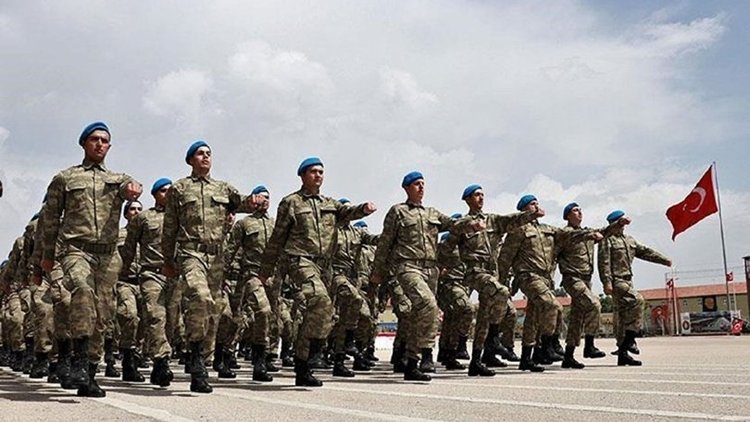 Yeni askerlik yasalaştı