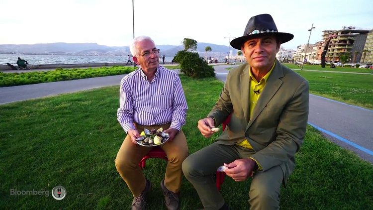 İzmir - Ayhan Sicimoğlu ile Renkler (19 Temmuz 2017) 2.Bölüm