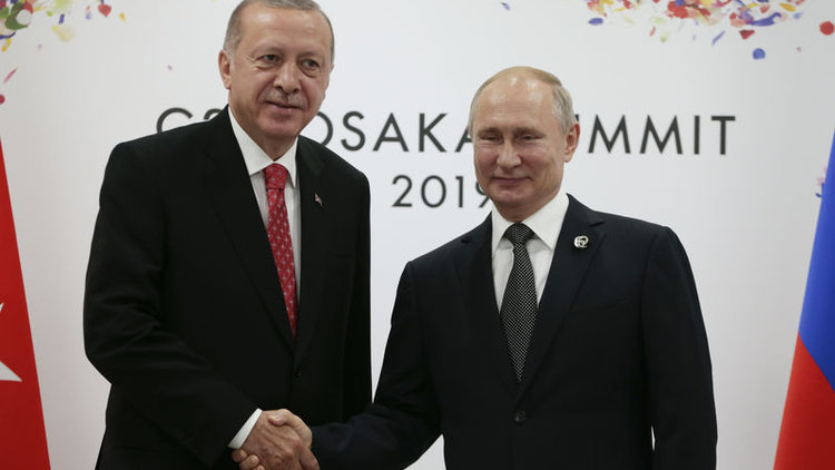 Erdoğan-Putin görüşmesi başladı