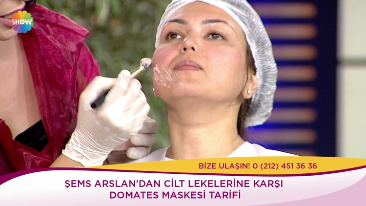 Lekelere karşı domates maskesi