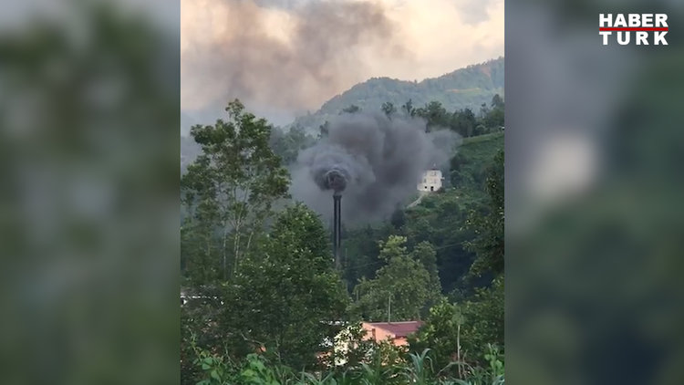 Rize Kalkandere'yi kara dumanlar sardı