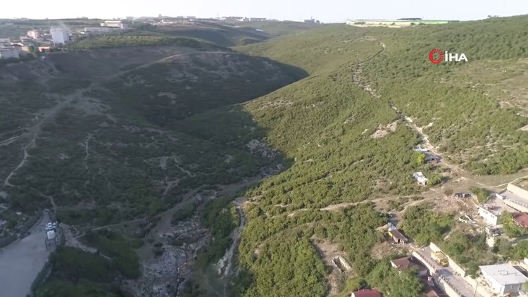 "Derenin altına yapışmış olan bu pislik Marmara Denizi’ne akıyor"