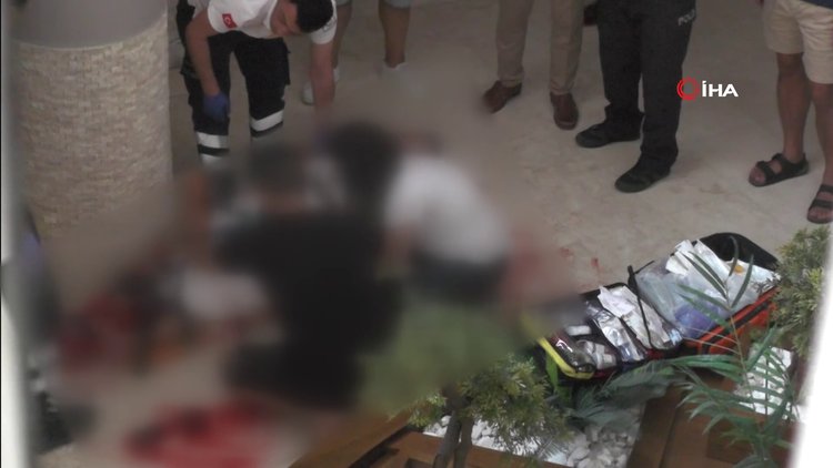 Antalya'da balayındaki Kazak turist, beton zemine düştü