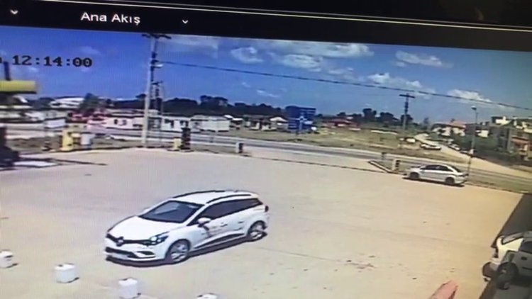 Sakarya'da feci kaza!