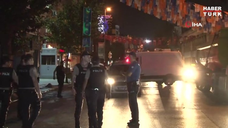 Beyoğlu'nda şüpheli paket alarmı