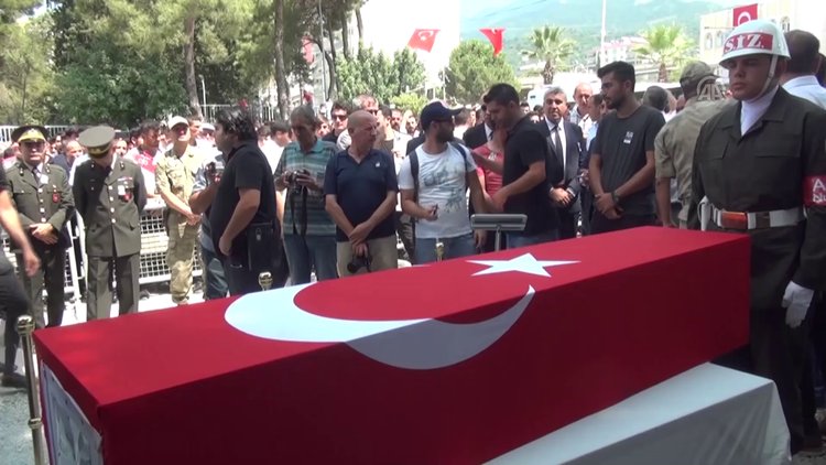 Şehit Aslan, son yolculuğuna uğurlandı