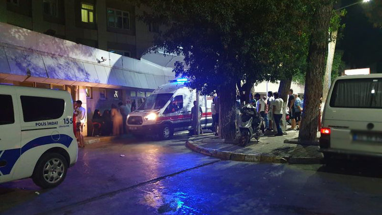 İzmir'de maganda dehşeti! Balkonda otururken başından vuruldu