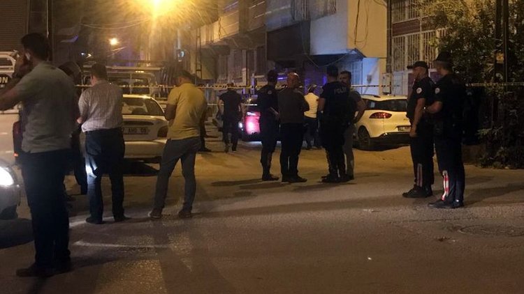 Gaziantep'te komşuların park kavgası kanlı bitti! 3 ölü, 5 yaralı