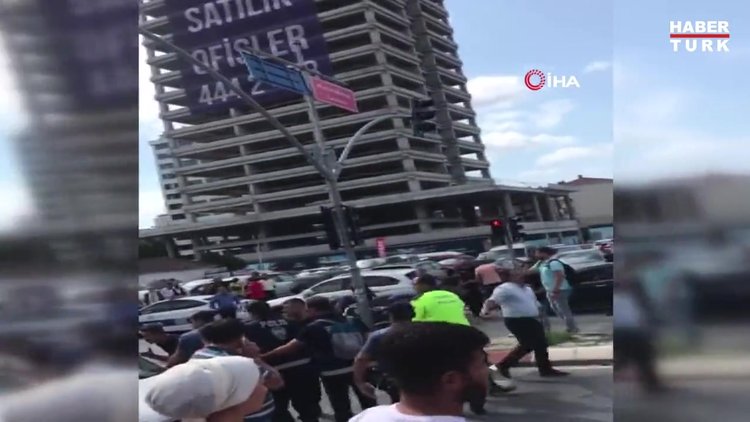 Anadolu Adalet Sarayı otoparkında sıcak anlar kamerada