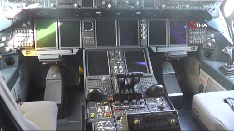 TEKNOFEST’te Airbus A400M uçağı için vatandaşlar kuyruğa girdi