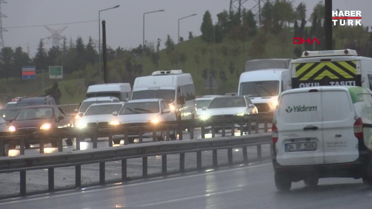 İstanbul trafikte son durum: Durma noktasında