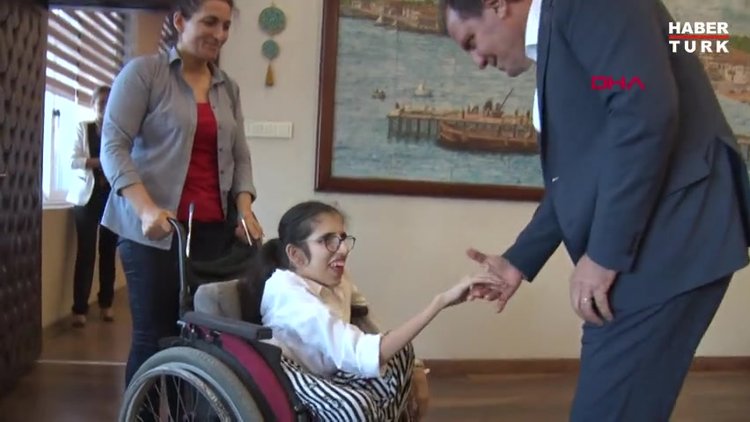 Türkiye'denin Hawking'i artık üniversiteli oldu