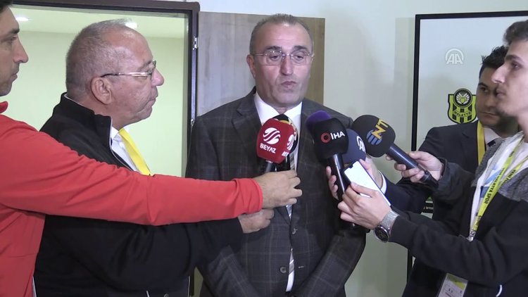 Abdurrahim Albayrak: "Hocamız nasıl isterse öyle kadro çıkartır"