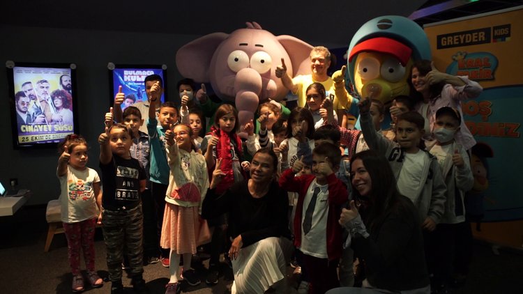 BKM Kansersiz Yaşam Derneği Kral Şahir Film Gösterimi