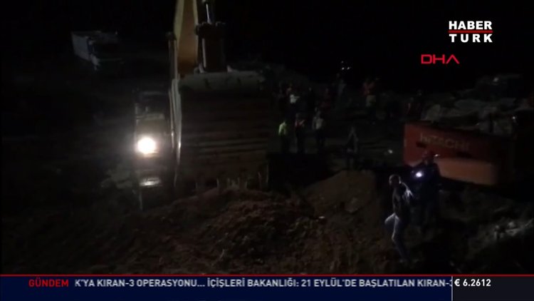 Rize'de taş ocağında heyelan