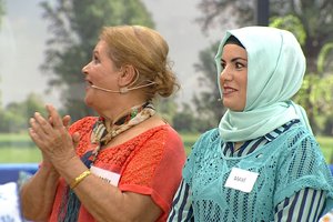Final bölümünün kazananı Hanife ve Mavi Hanım!