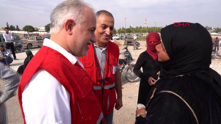 Kızılay'dan Tel-Abyad'da 2 bin kişiye insanı yardım