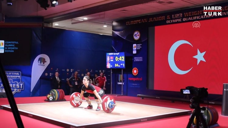 Ayşegül Çakın'dan Avrupa şampiyonluğu