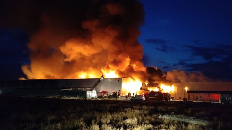 Son dakika... Konya'da fabrika yangını! Alev alev yandı