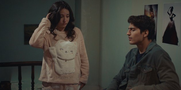 Video poster resmi